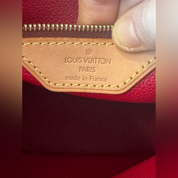 Vintage Louis Vuitton Limited Edition Cerises Bucket Bag with mini pouch - Picture 15 of 16